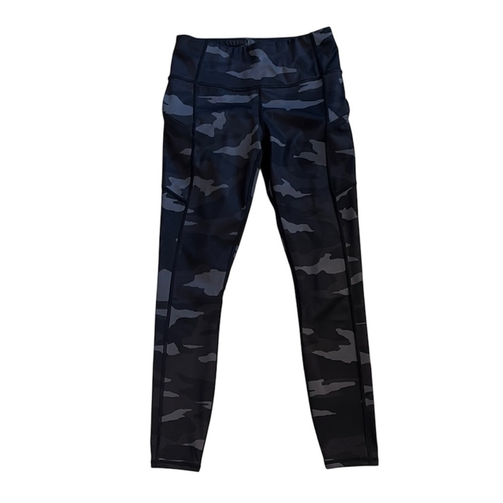 Athleta Black & Gray Camo Contender Leggings